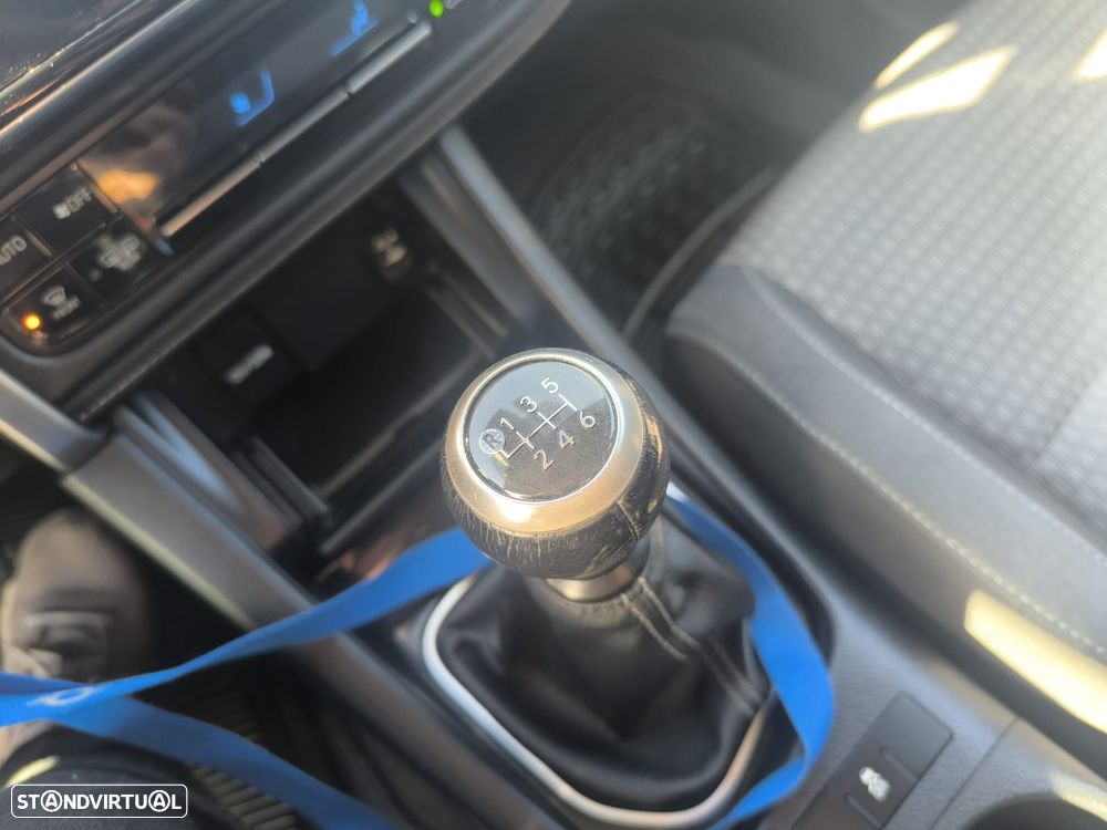 Toyota Auris Touring Sports 1.4 D-4D Comfort+Pack Sport - 11