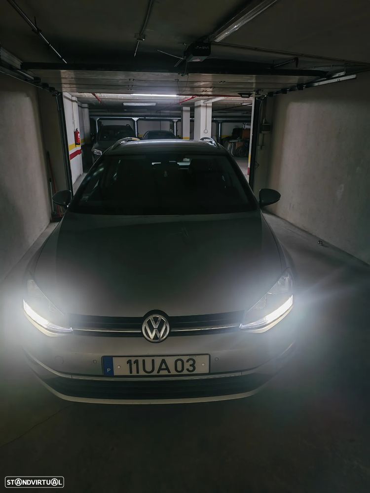 VW Golf Variant 1.6 TDi Confortline - 10