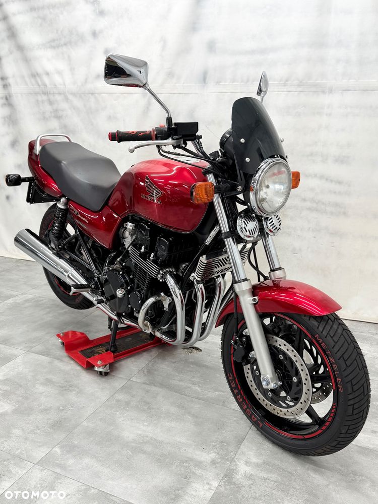Honda CB - 7