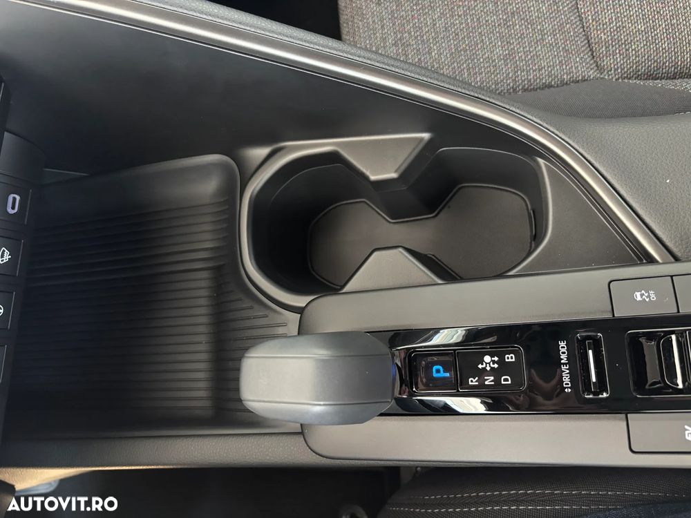 TOYOTA C-HR 2026 — imagine 26