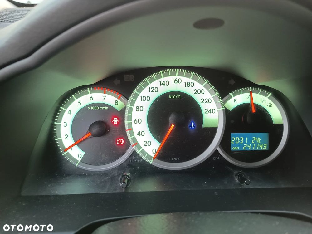 Toyota Corolla Verso - 13