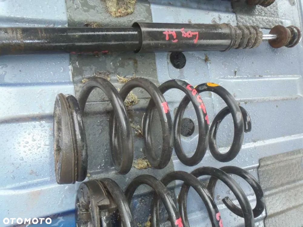 amortyzator sprężyna poduszka łożysko dacia logan sandero - 5