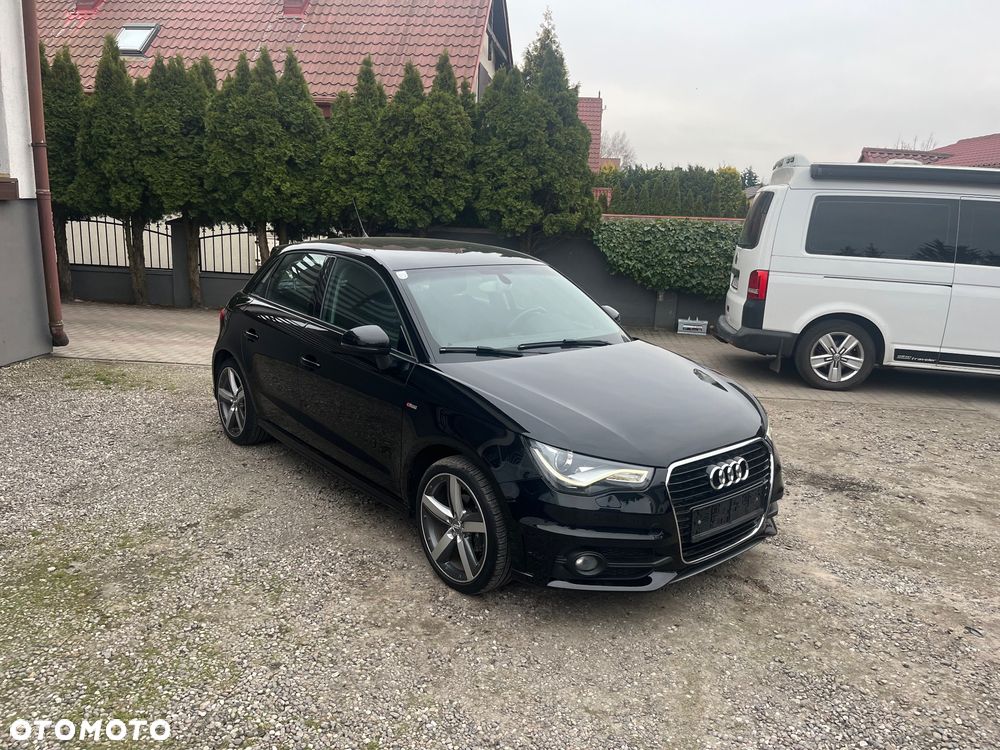Audi A1 Sportback 1.2 TFSI S line edition - 1