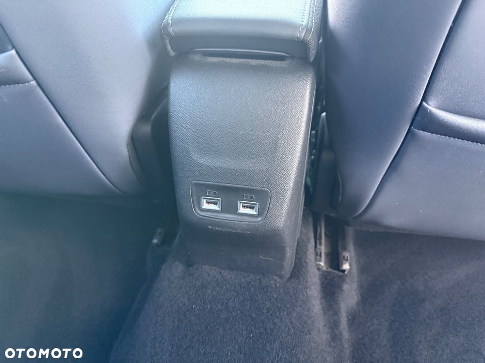Peugeot 2008 TURBO 100 Allure - 28