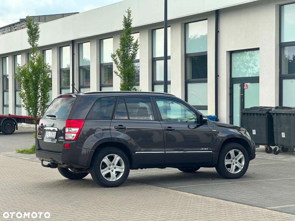 Suzuki Grand Vitara 1.9 DDiS Comfort - 16