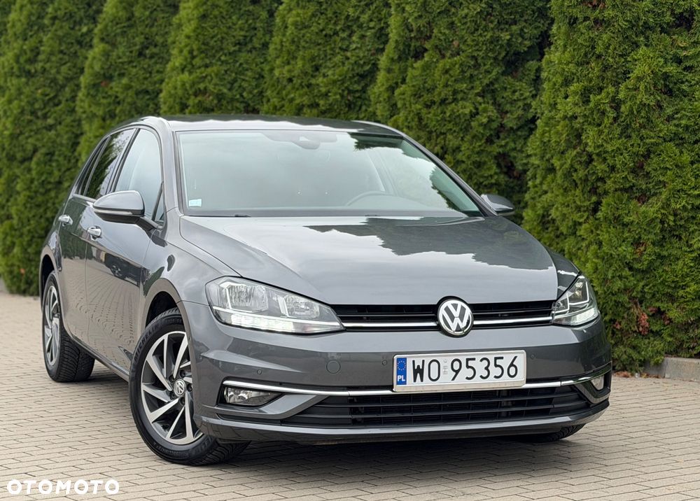 Volkswagen Golf 1.6 TDI DSG Sound - 10