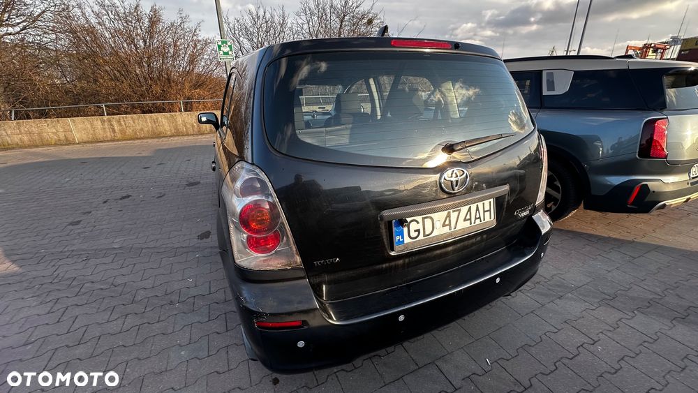 Toyota Corolla Verso 2.0 D-4D Sol 7os - 4