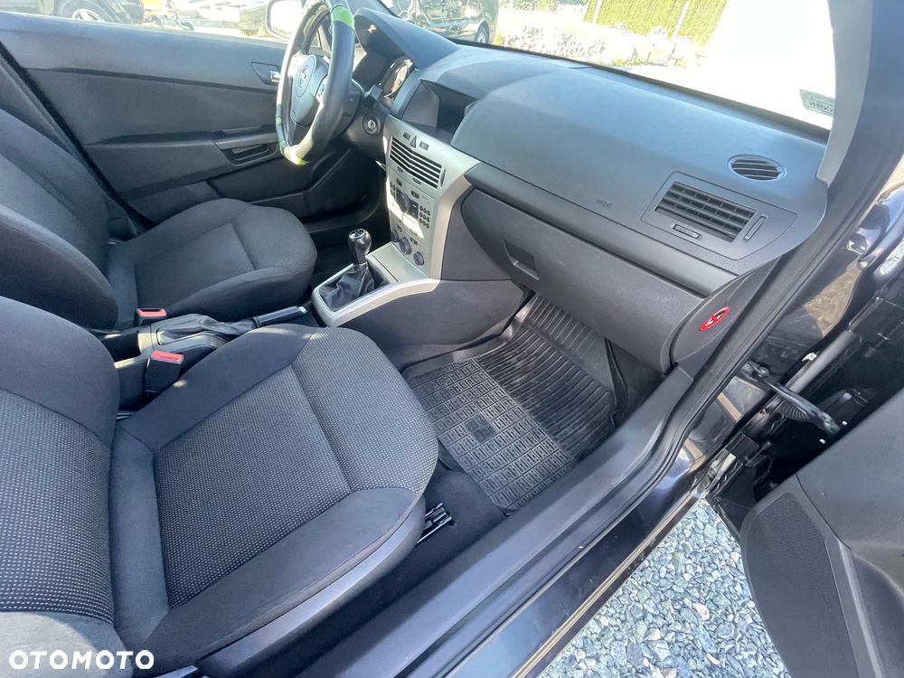 Opel Astra - 8