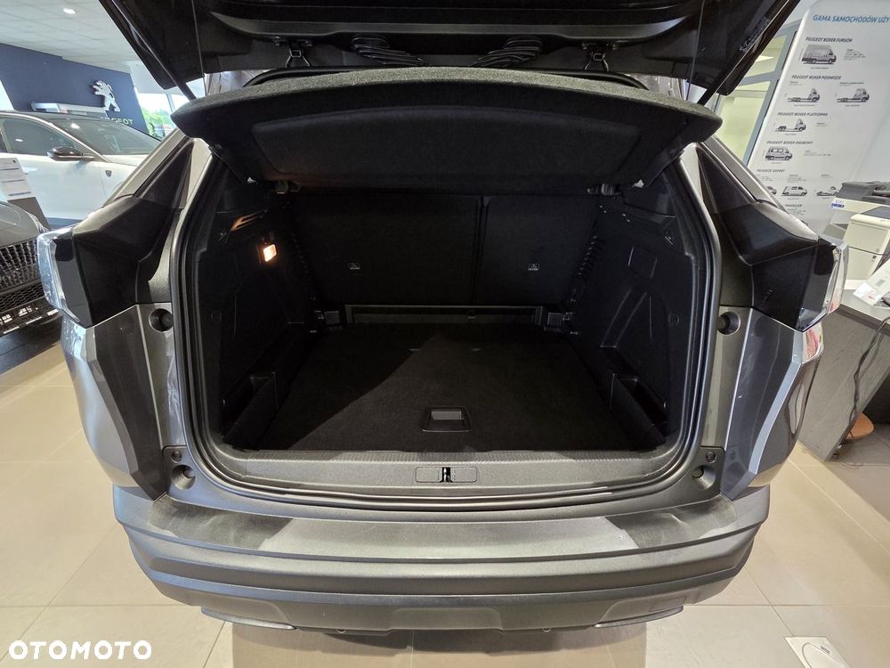Peugeot 3008 1.2 PureTech Active Pack S&S EAT8 - 9
