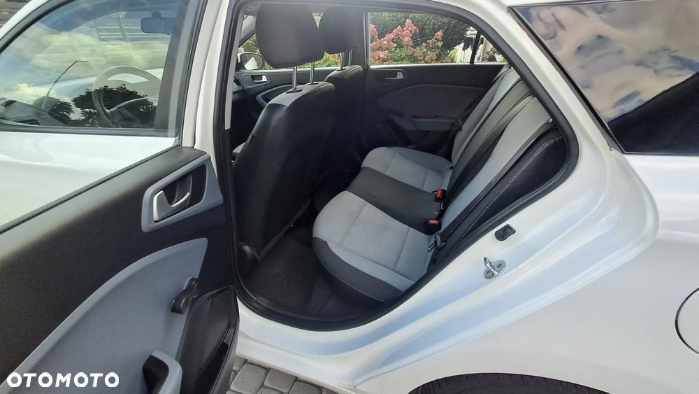 Hyundai i20 - 5