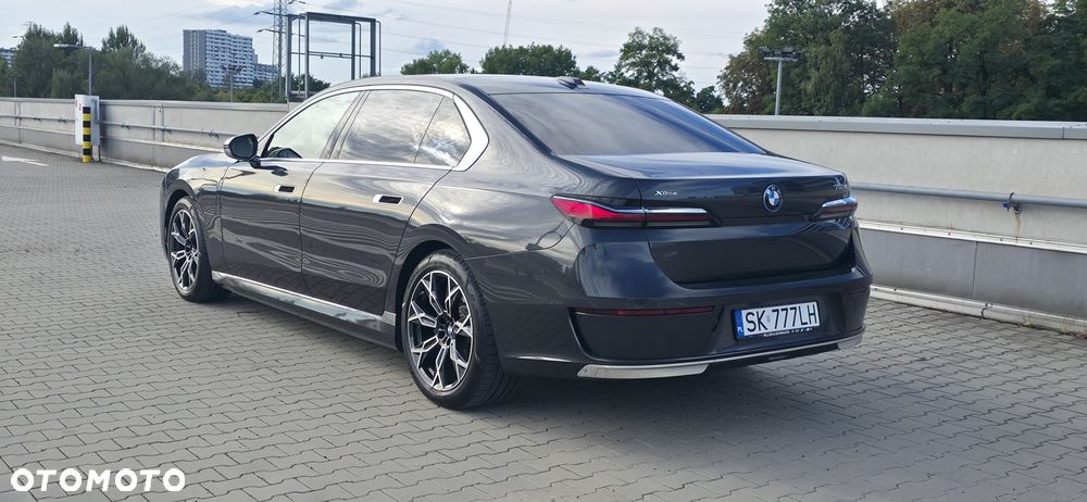 BMW Seria 7 - 6