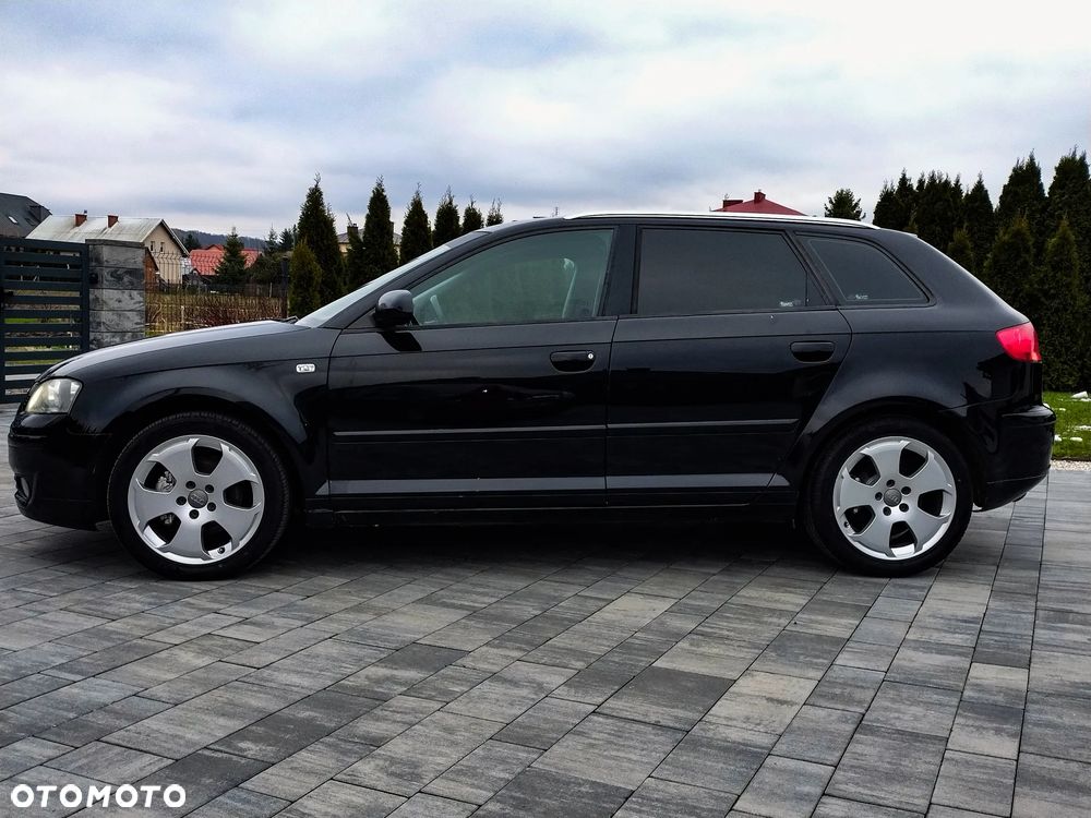 Audi A3 Sportback 2.0 TDI Ambiente - 16