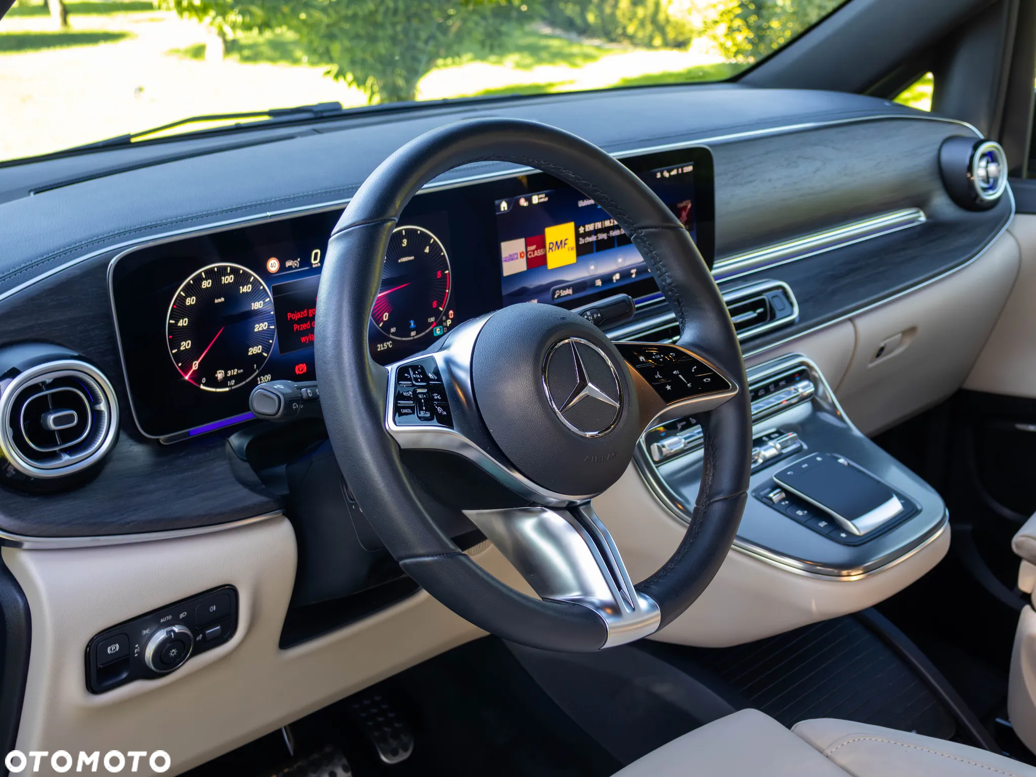 Mercedes-Benz Klasa V 300 d 4-Matic 9G-Tronic Exclusive (d³ugi) - 29