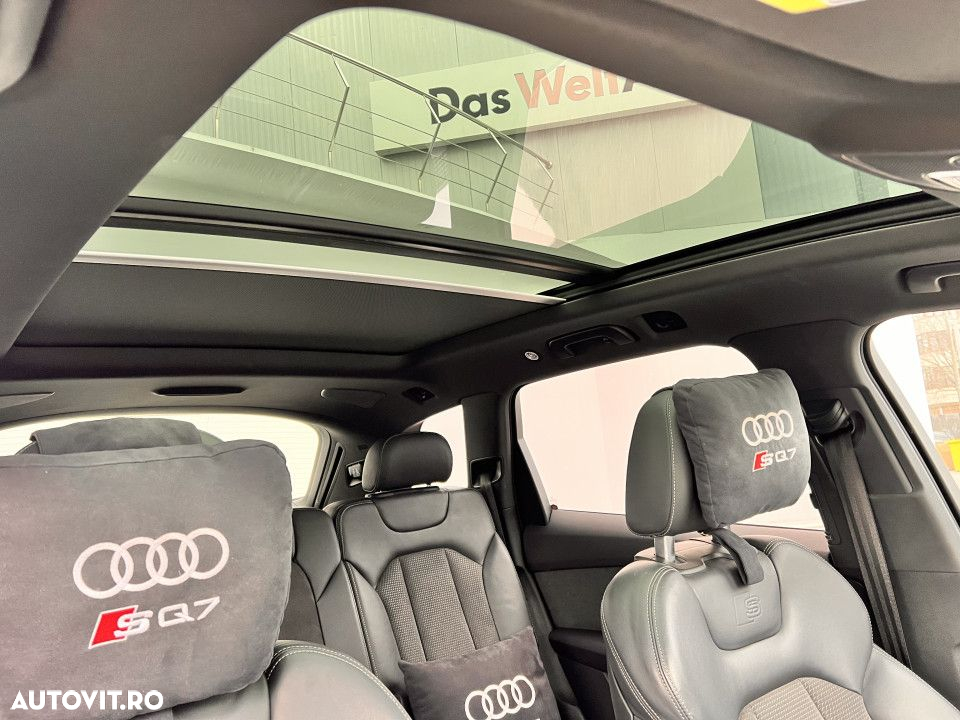 Audi Q7 - 14