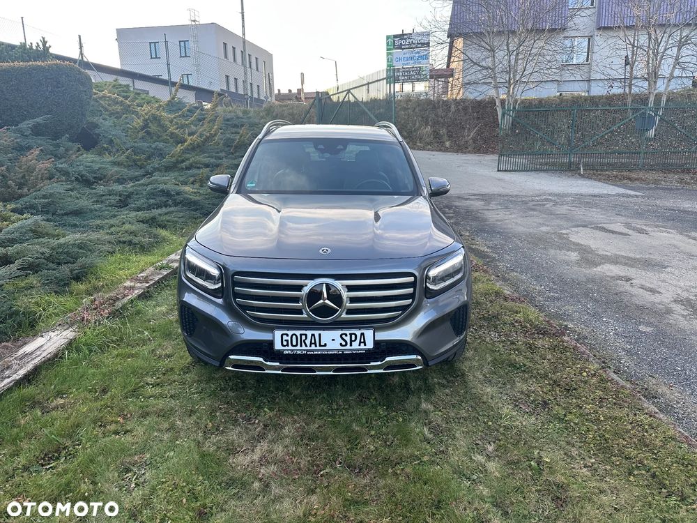 Mercedes-Benz GLB 220 d 4Matic 8G-DCT Special Edition - 4