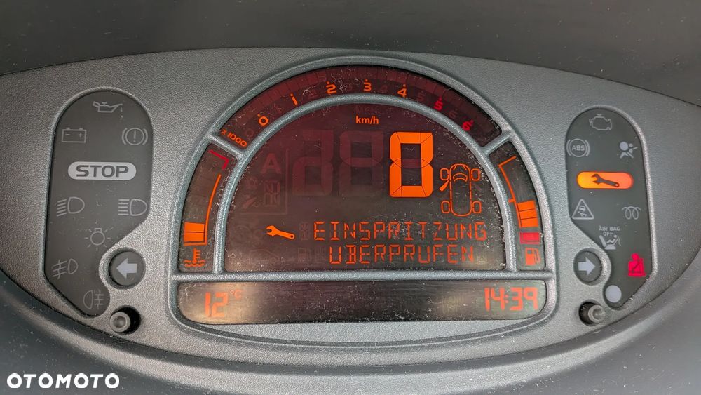 Renault Modus - 11
