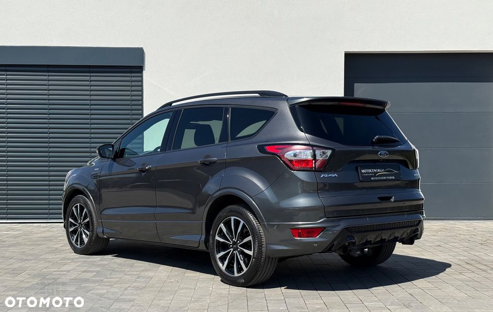 Ford Kuga 1.5 EcoBoost 2x4 ST-Line - 6