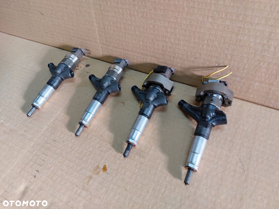 SUBARU OUTBACK FORESTER WTRYSK WTRYSKIWACZ 2.0 BOX - 3