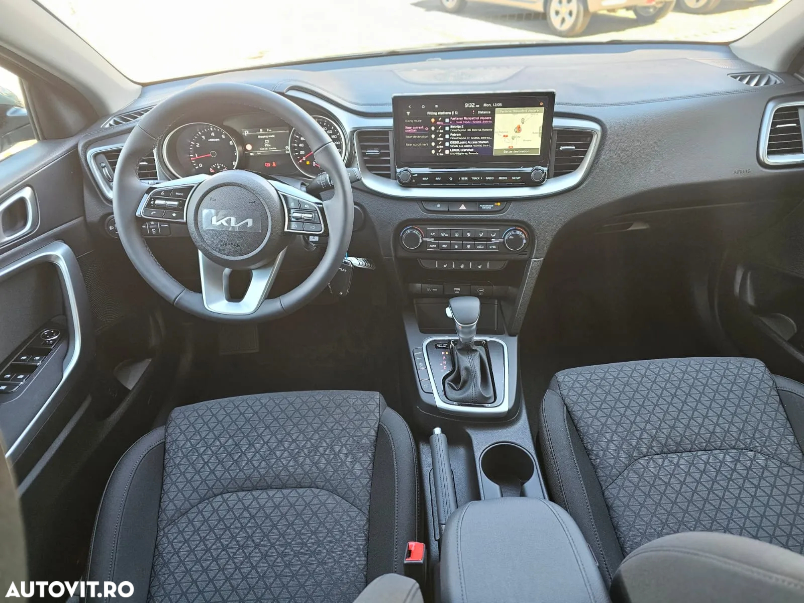 Kia Ceed SW 1.5 T-GDI 7DCT Star - 10
