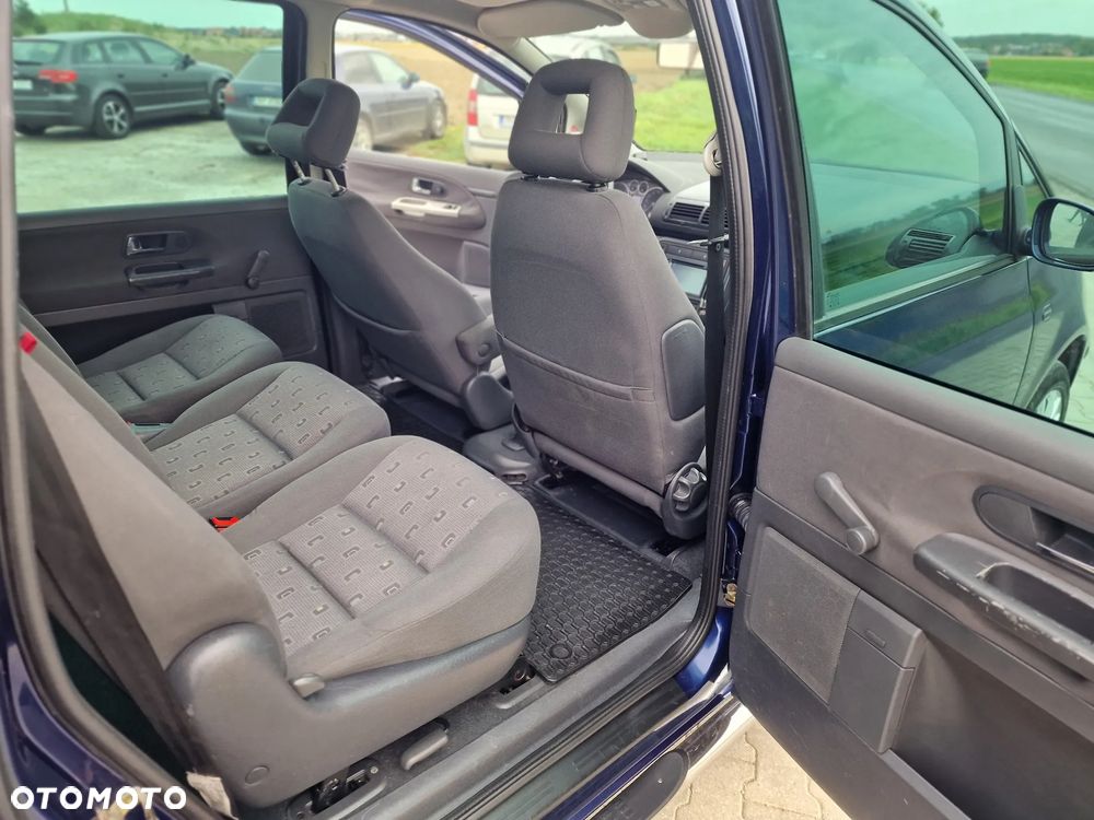 Volkswagen Sharan 1.9 TDI Comfortline - 23