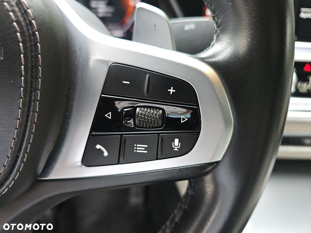 BMW X6 - 16
