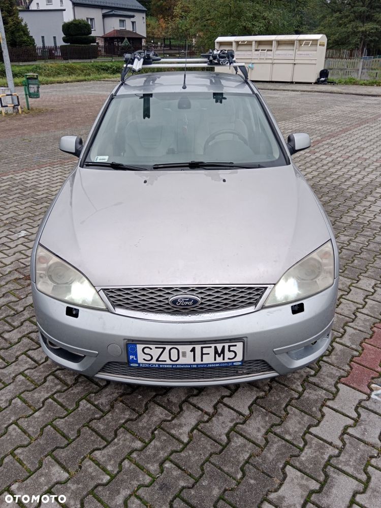 Ford Mondeo - 4