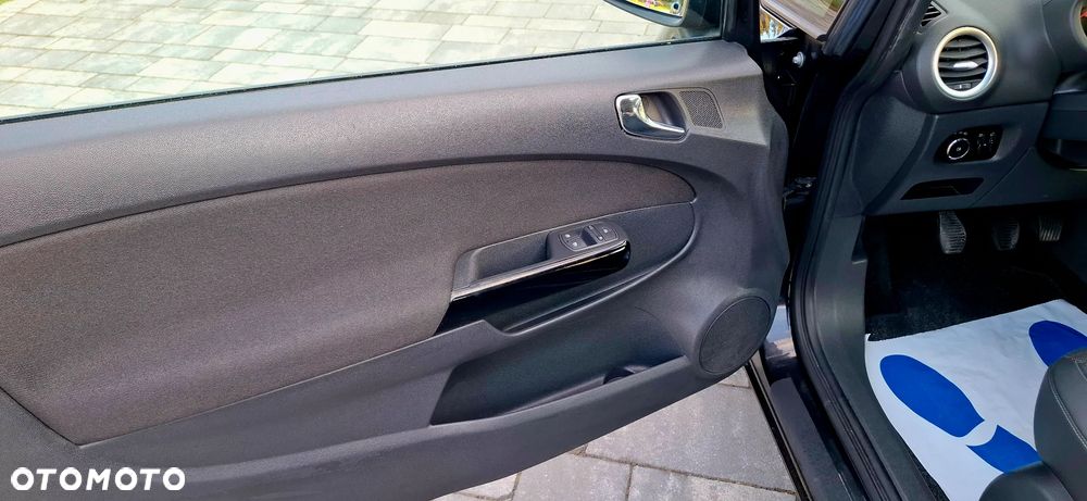 Opel Corsa 1.4 16V Energy - 21