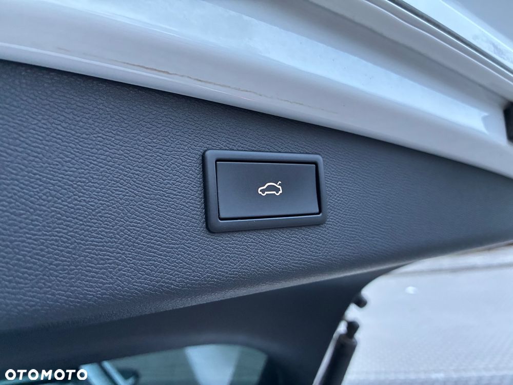 Cupra Leon 2.0 TSI DSG - 35