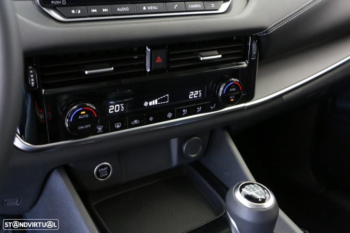 Nissan Qashqai 1.3 DIG-T Acenta LED+R - 33