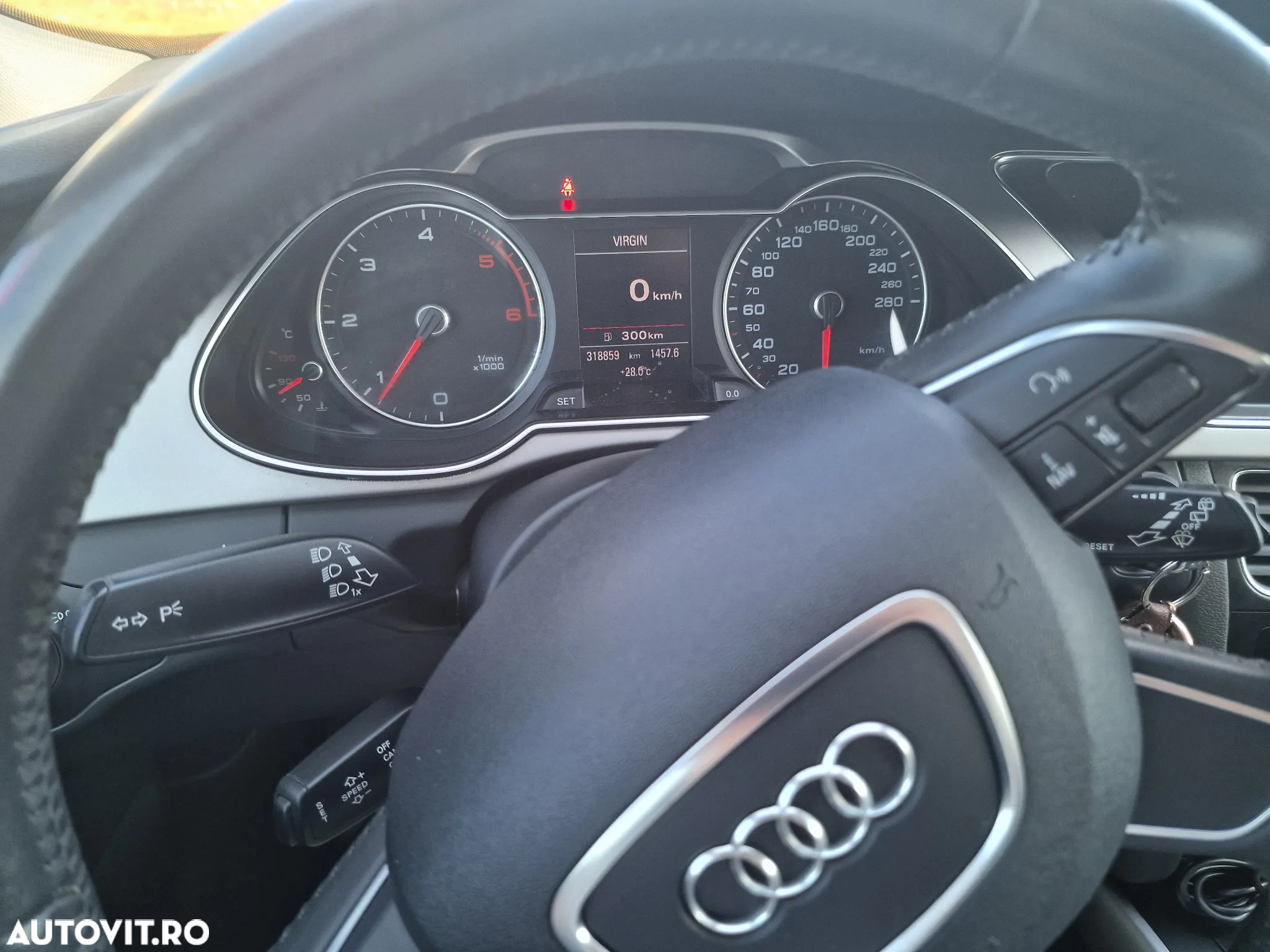 Audi A4 Avant 2.0 TDIe - 8