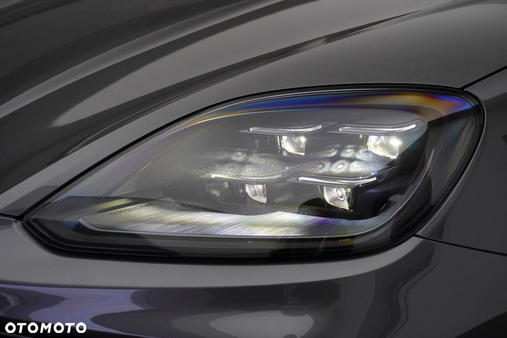 Porsche Cayenne S - 7