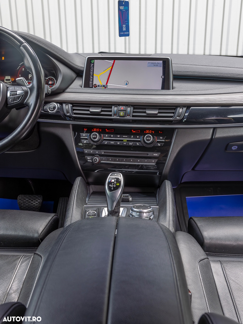BMW X6 xDriveM50d - 37