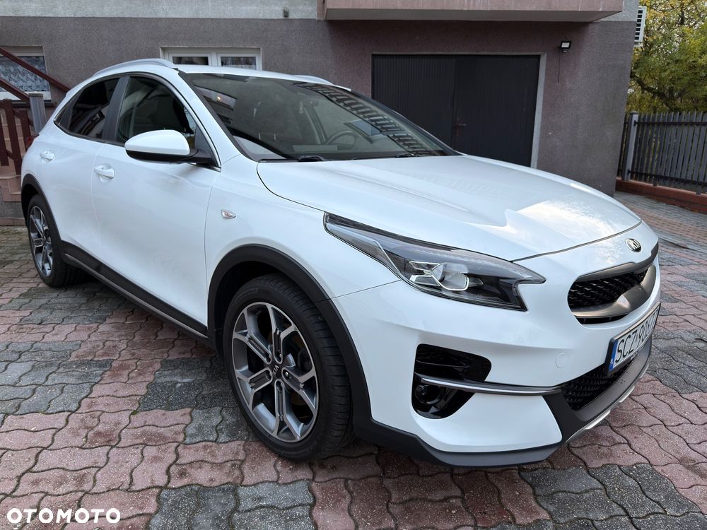 Kia XCeed 1.4 T-GDI M - 12