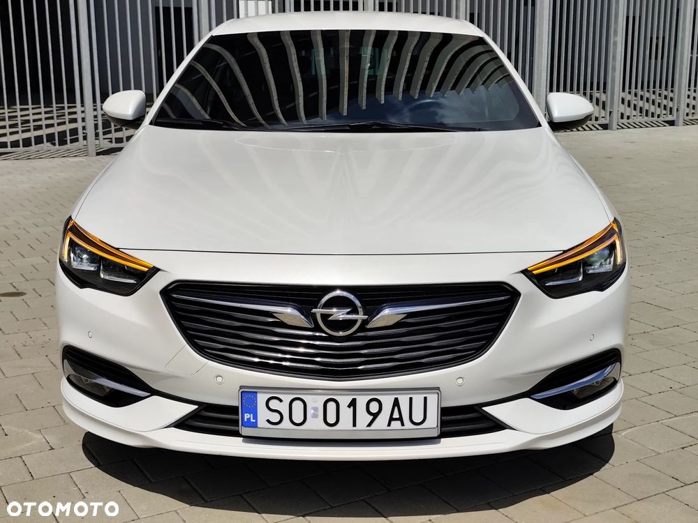 Opel Insignia 1.5 T Innovation S&S - 8
