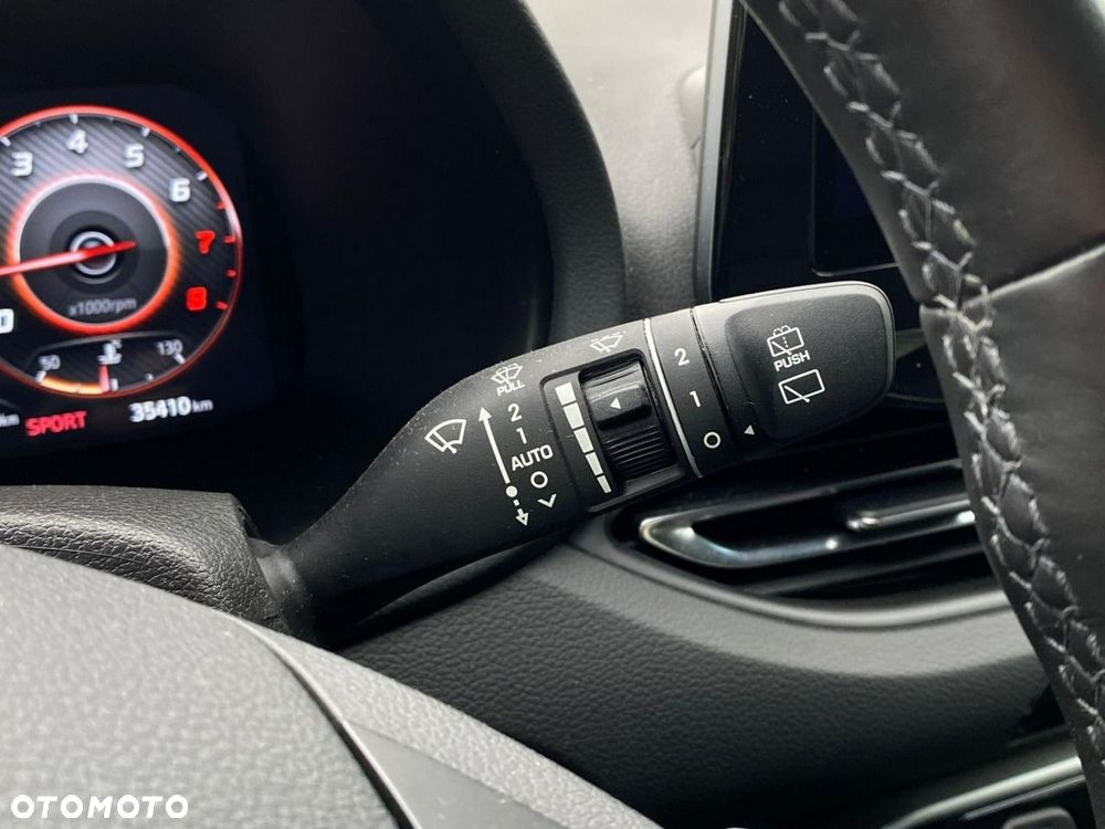 Hyundai i30 - 19