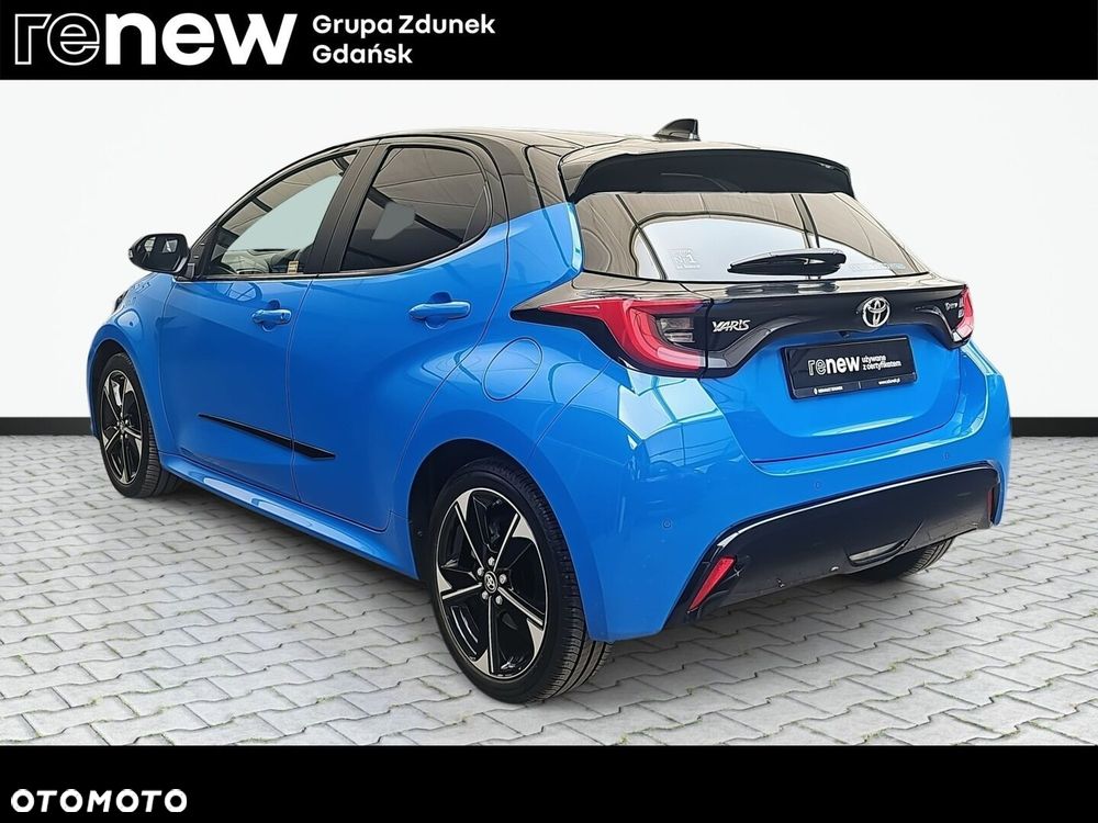 Toyota Yaris - 12