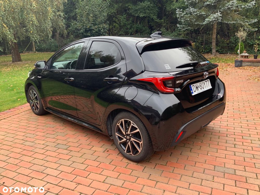 Toyota Yaris 2021 photo 3