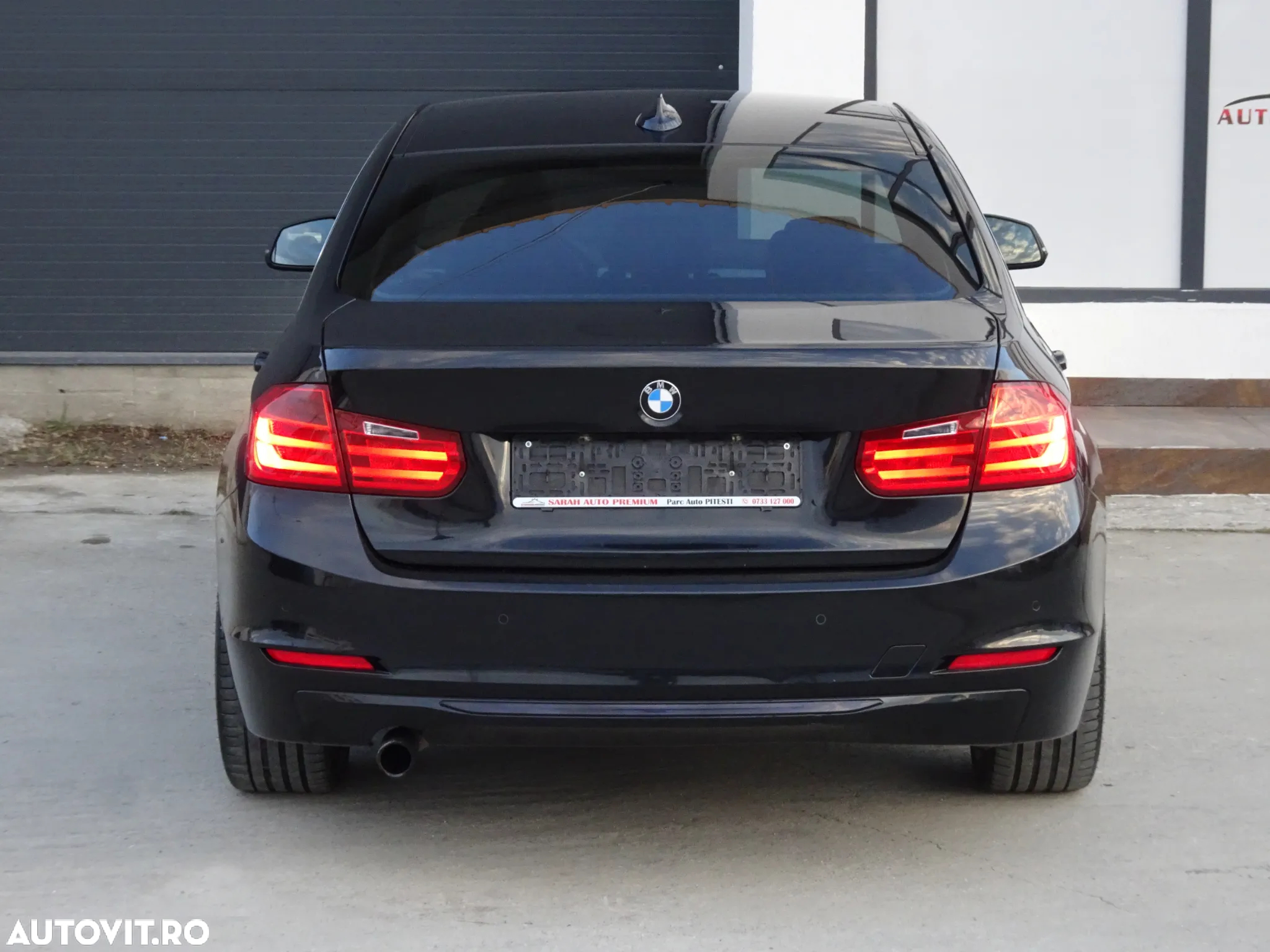 BMW Seria 3 320i Efficient Dynamics Edition Sport Line - 8