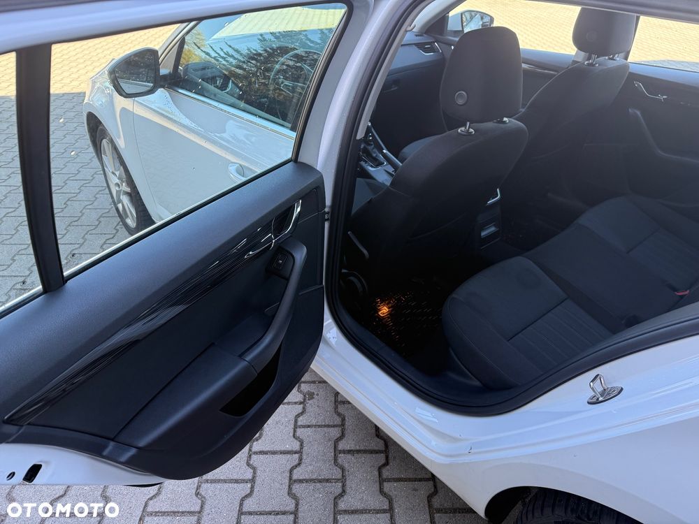 Skoda Octavia - 12