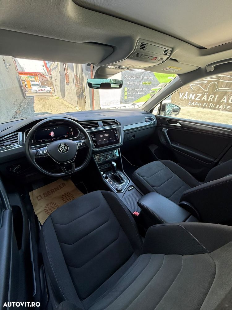 Volkswagen Tiguan - 8