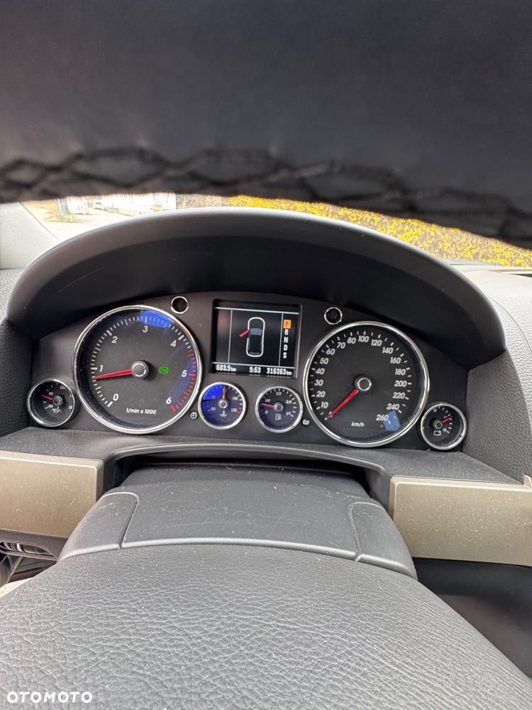 Volkswagen Touareg 3.0 V6 TDI DPF Automatik - 7