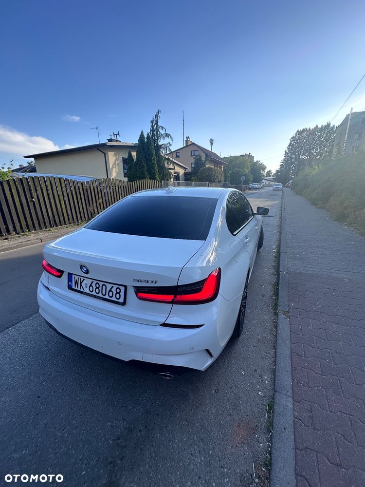 BMW Seria 3 320i GPF Luxury Line - 8