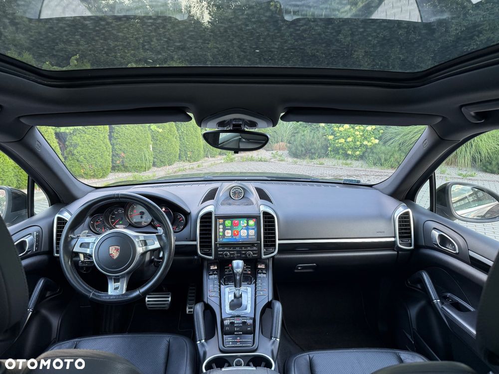 Porsche Cayenne - 11