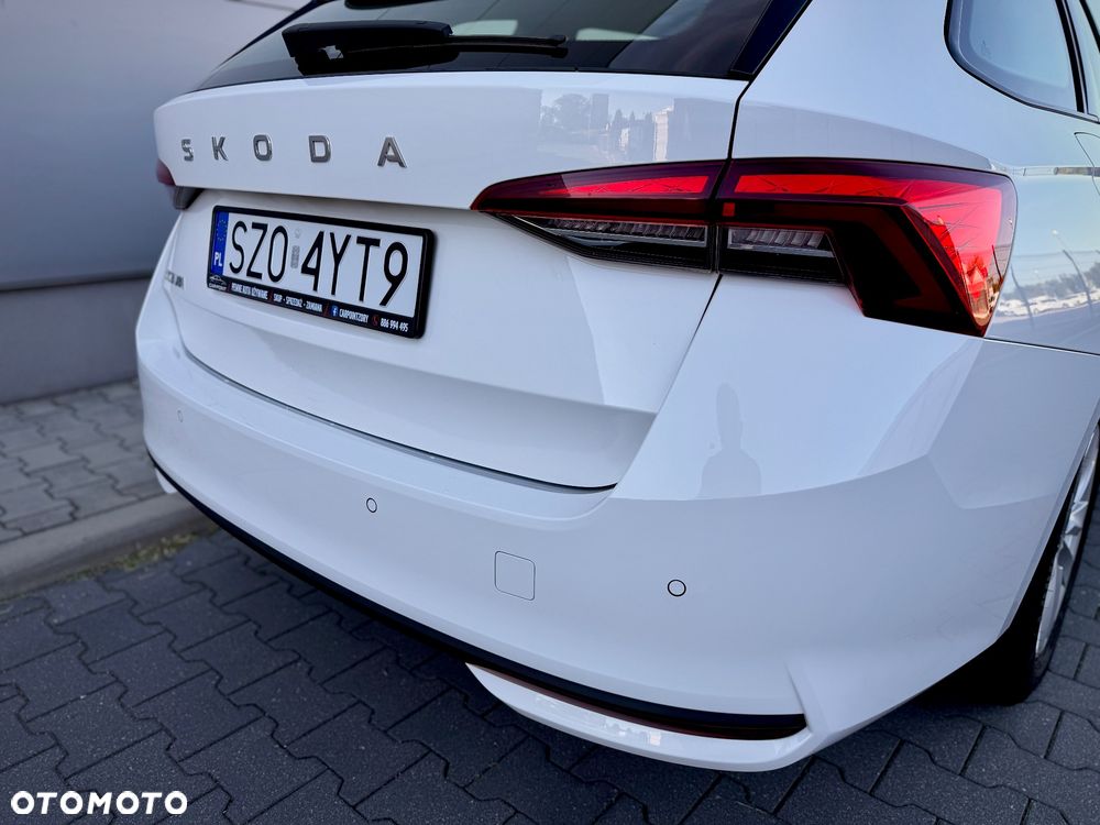 Skoda Octavia 1.5 TSI Essence - 34