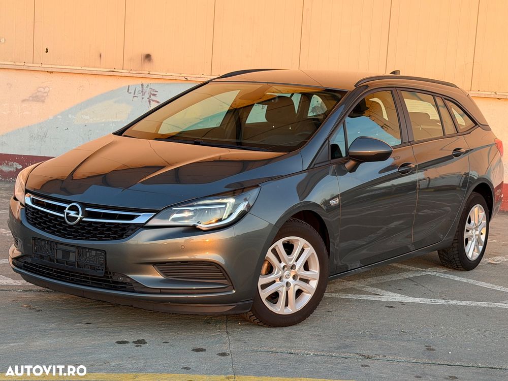 Opel Astra 1.6 D Start/Stop Dynamic - 3