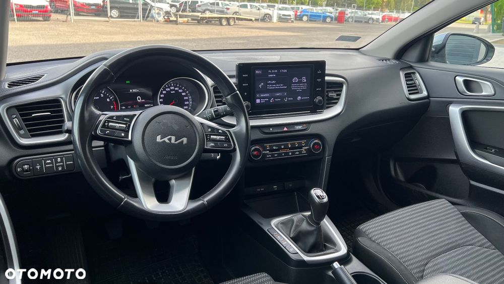 Kia Ceed 1.5 T-GDI M - 11
