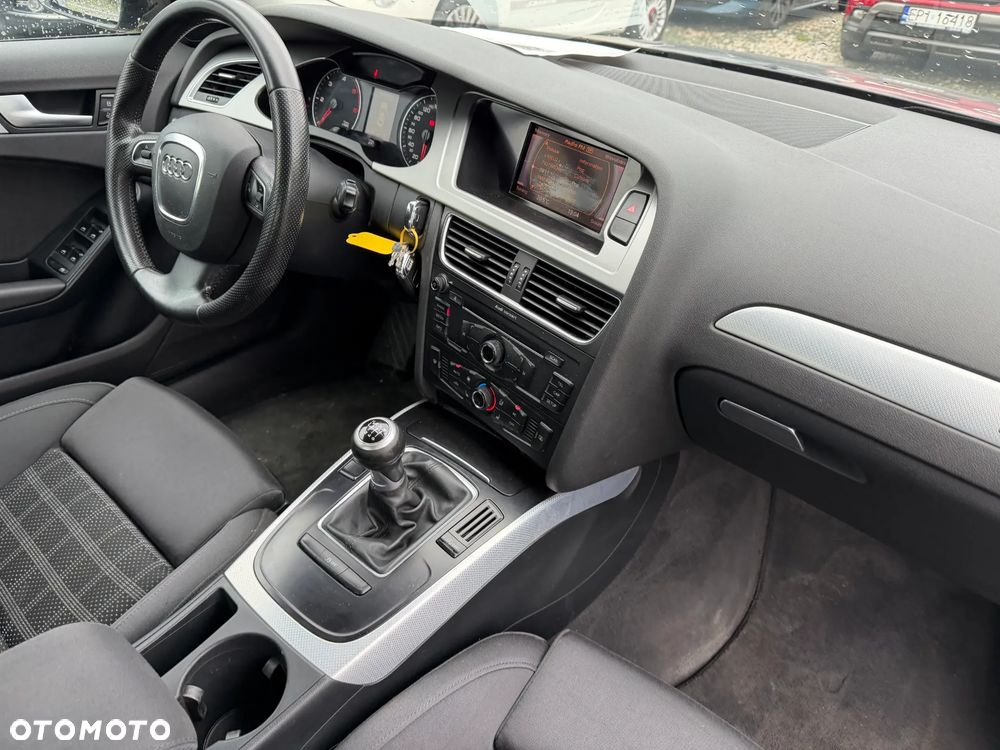 Audi A4 Limousine 2.0 TDI DPF quattro Attraction - 37