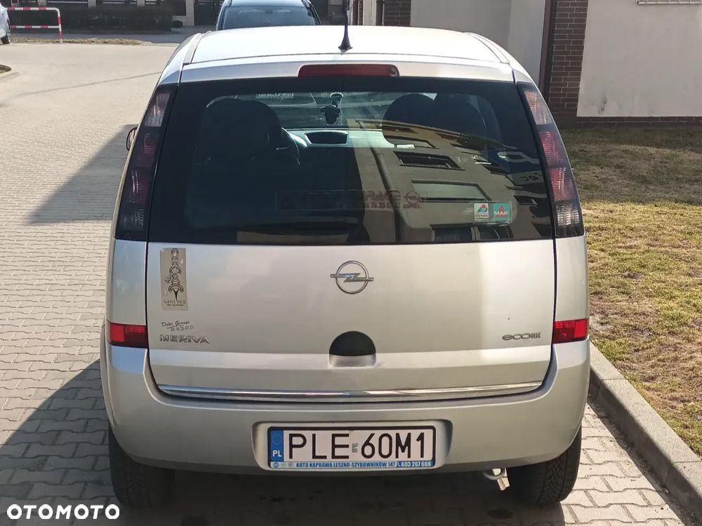 Opel Meriva - 17