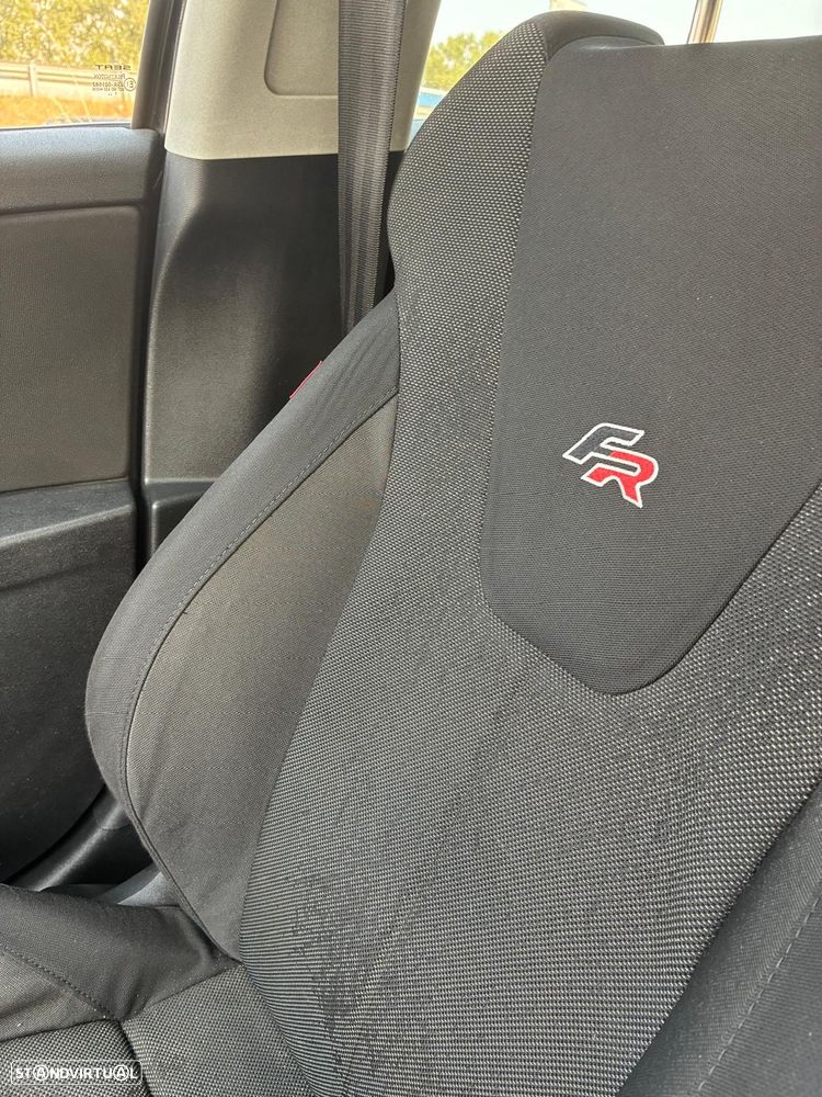 SEAT Leon 2.0 TDI FR - 6