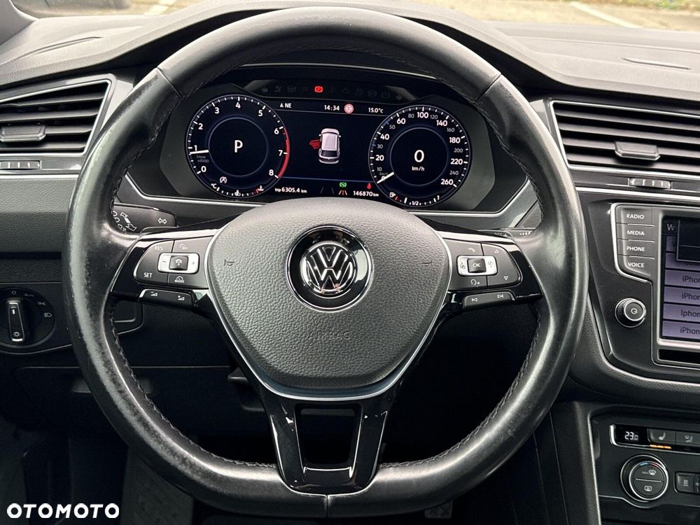 Volkswagen Tiguan - 11